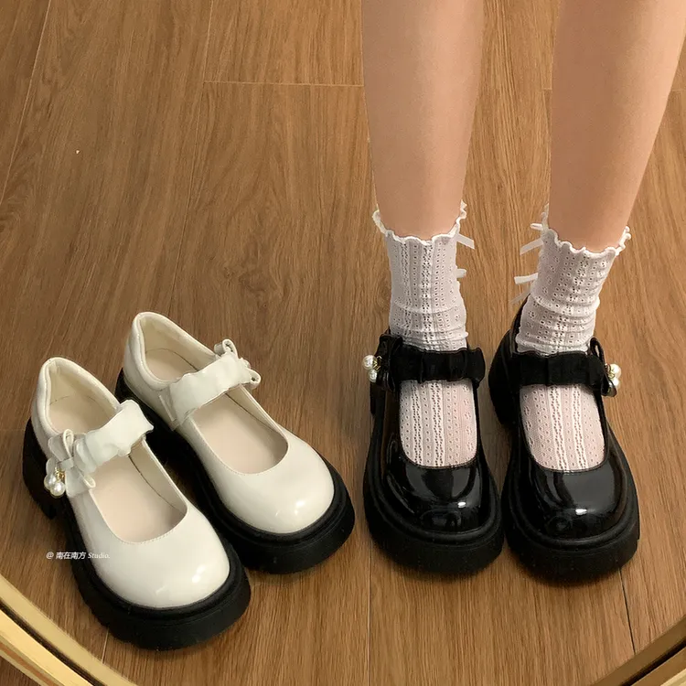 黑色法式厚底玛丽珍小皮鞋女2025新款春秋配裙子圆头珍珠粗跟单鞋