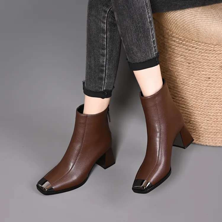 防撞金属头切尔西短靴女2025新款春秋单靴复古粗跟高跟洋气瘦瘦靴