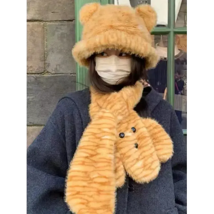 毛茸茸豹纹新款围巾可爱小熊毛绒渔夫帽子女秋冬护脖防寒保暖围脖