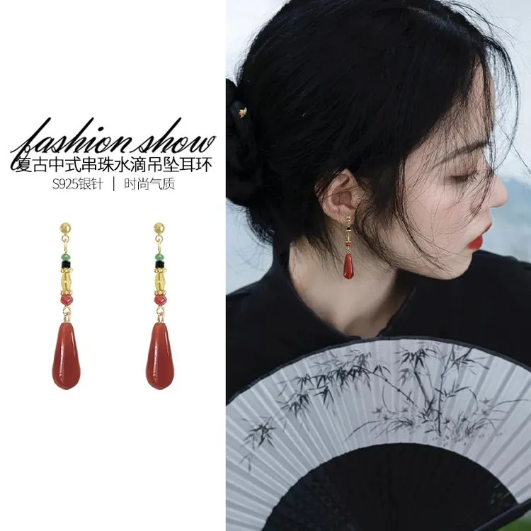 合金树脂耳饰 新中式清冷红色串珠流苏长款耳环复古国风水滴耳钉