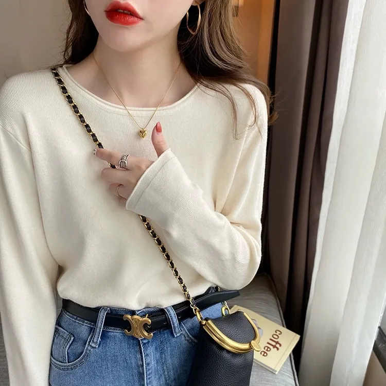 春季白色针织衫女打底衫内搭高级感2025早春新款长袖薄款上衣毛衣