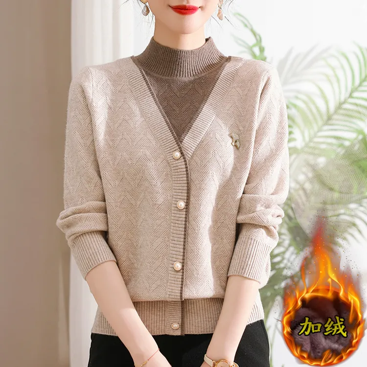 妈妈秋冬装加绒加厚假两件毛衣洋气中老年女装宽松时尚半高领上衣