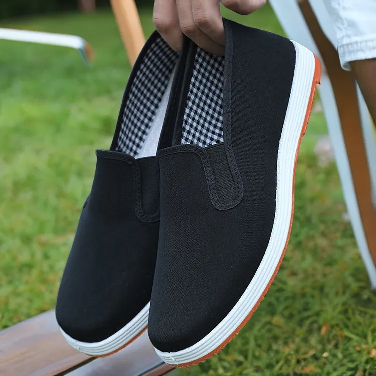 老北京布鞋男软底防滑老人爸爸鞋春秋款透气单鞋中老年男士休闲鞋