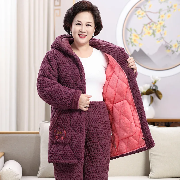 中老年妈妈睡衣女冬季三层加厚加绒珊瑚绒夹棉老人连帽家居服套装