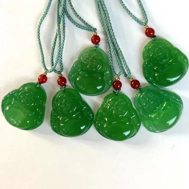 昆仑矿业 精美设计时尚天然 绿玛瑙佛公吊坠多样性拍一发一