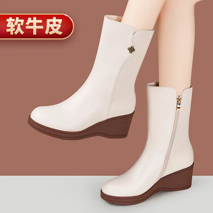坡跟舒适中筒靴女2025秋冬新款真牛皮保暖圆头百搭中老年妈妈靴子