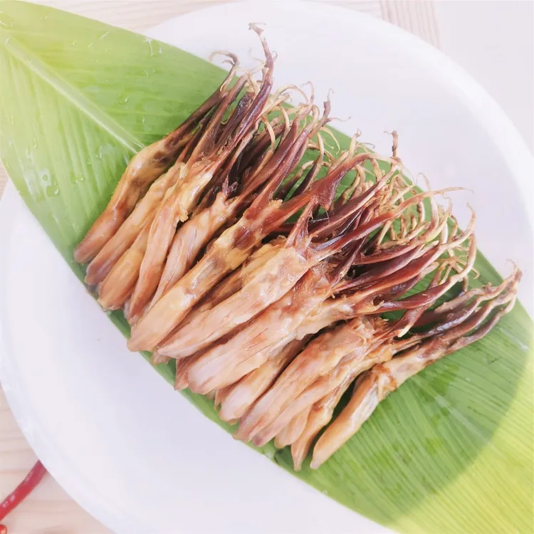 龟峰小李歌腊鸭舌江西弋阳特产农家腌制