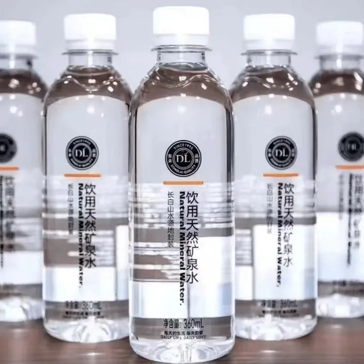 东来矿泉水来自长白山水源地封装