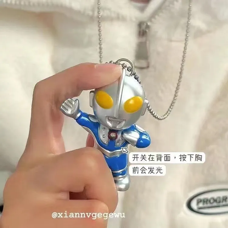 奥特曼创意挂脖项链生日礼品摆件手办钥匙扣男孩发光发声玩具