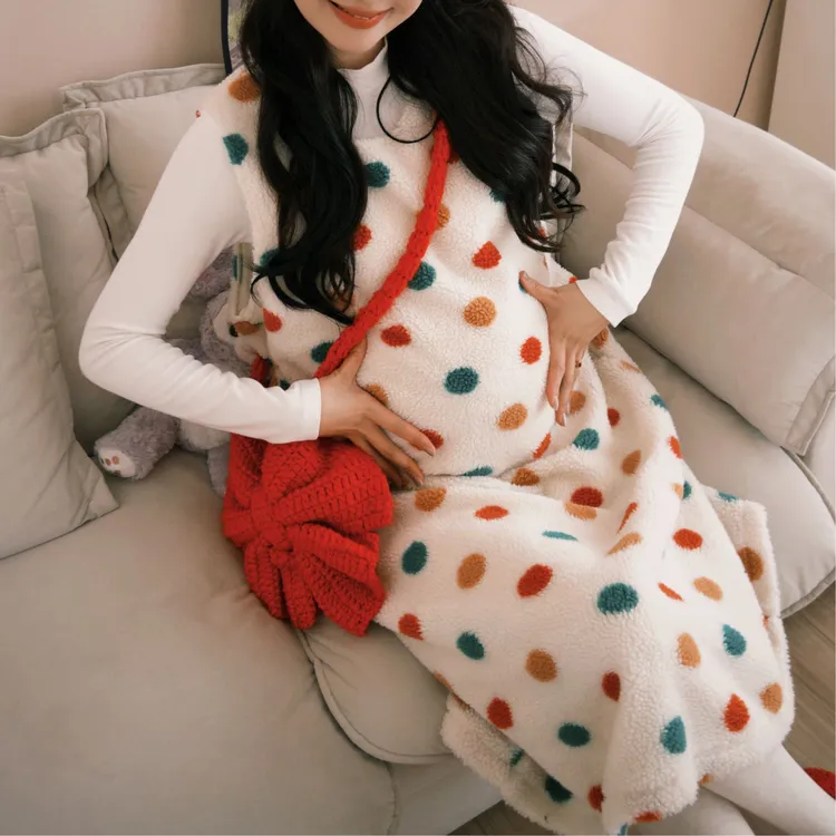 孕妇装秋冬款套装时尚新款过膝宽松大码背心裙彩色波点长裙两件套