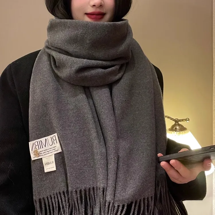 冬季新款仿羊绒围巾女纯色百搭保暖高级感加厚洋气披肩针织围脖潮