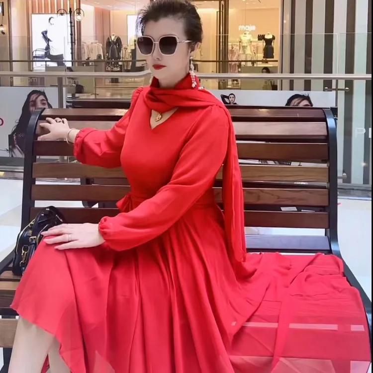 高品雪纺气质时尚纯色丝巾款 V领 绑腰带大摆连衣裙