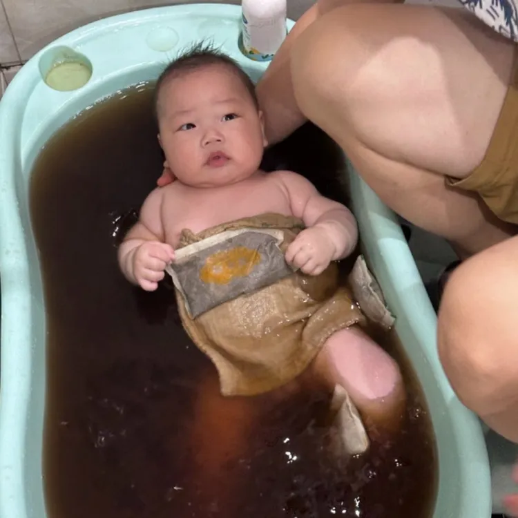 艾小燃草本泡浴粉（蚕豆病不用）1盒12片
