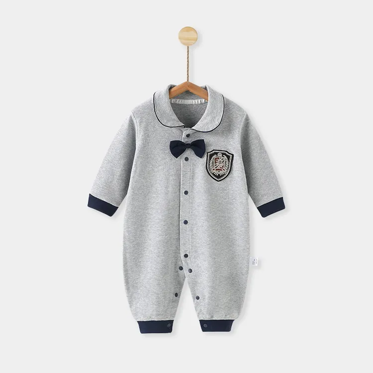 婴儿连体衣春秋季外套男女宝宝春装外出服新生儿衣服网红哈衣爬服