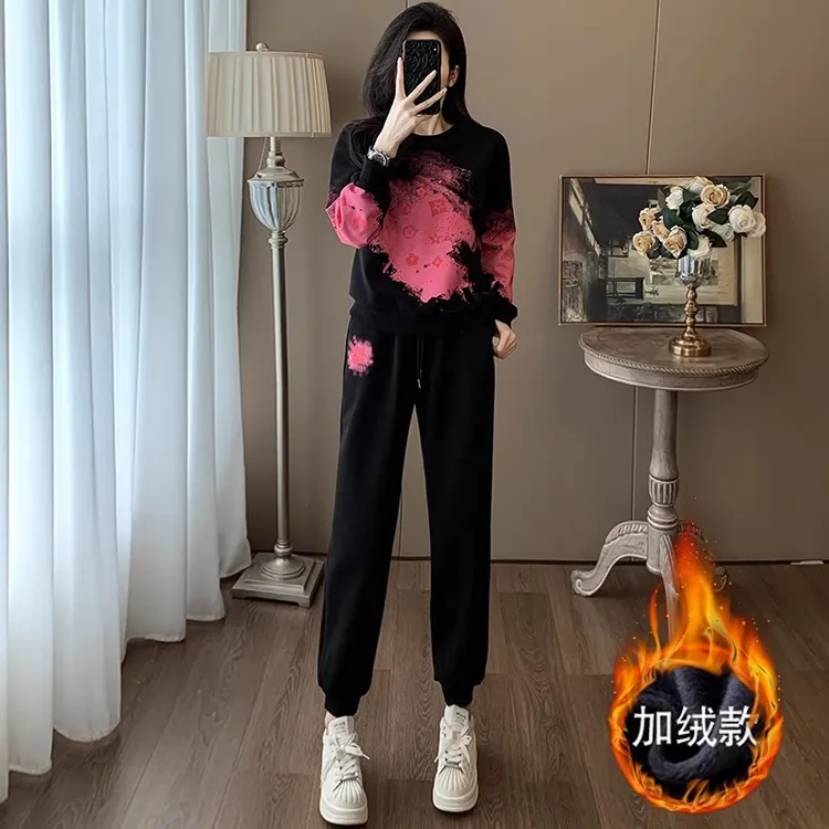 网红秋冬2024新款休闲运动加绒女时尚黑色束脚长袖卫衣两件套装