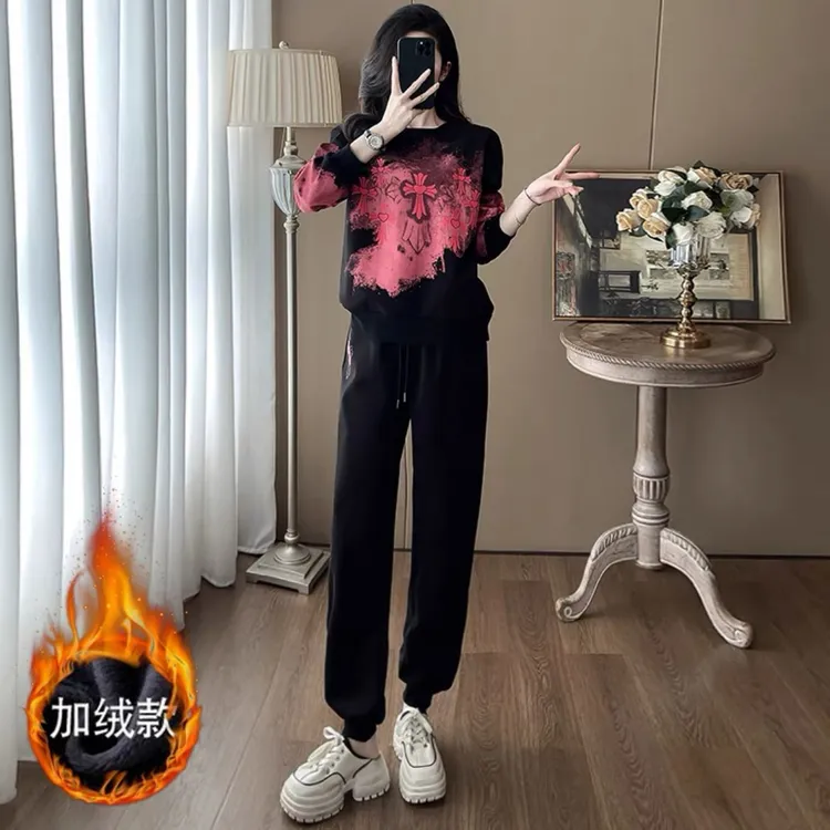 韩版休闲运动时尚百搭女秋冬季时髦黑色印花加绒卫衣两件套装宽松