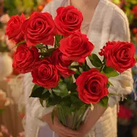 法国玫 红玫瑰 手感保湿新款 高级感新款仿真花餐桌花