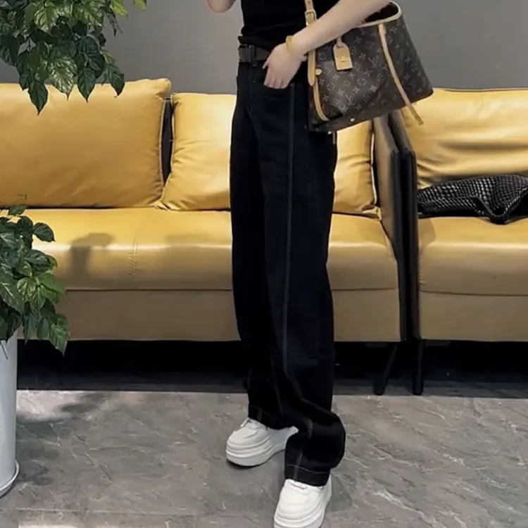 梨形显瘦大码窄版直筒阔腿牛仔裤子女士2024年早秋季新款高腰弹力