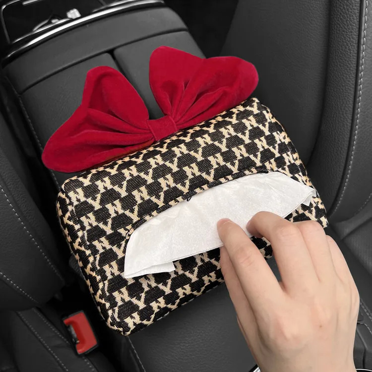 车载纸巾盒扶手箱高级感汽车收纳抽纸盒女神款车内纸抽盒挂式创意