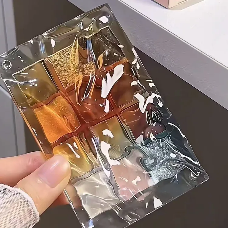 泡在水里的眼影盘! 水波纹系列蓝色紫色烟熏大地玫瑰色系哑光日常