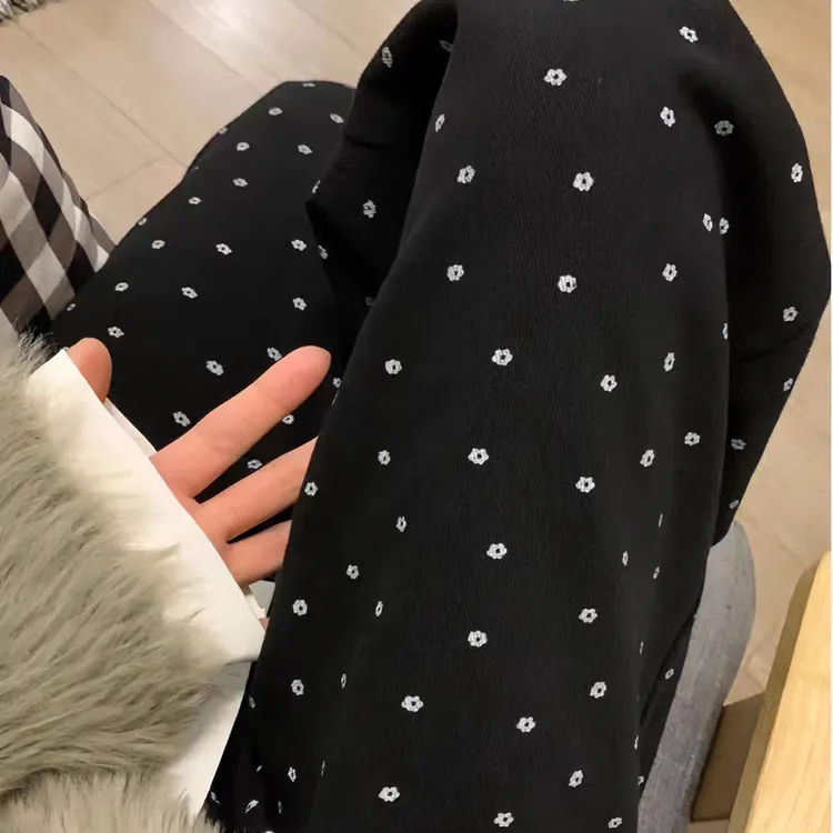 小碎花黑色直筒休闲裤女秋冬休闲大码显瘦加绒加厚印花阔腿拖地裤