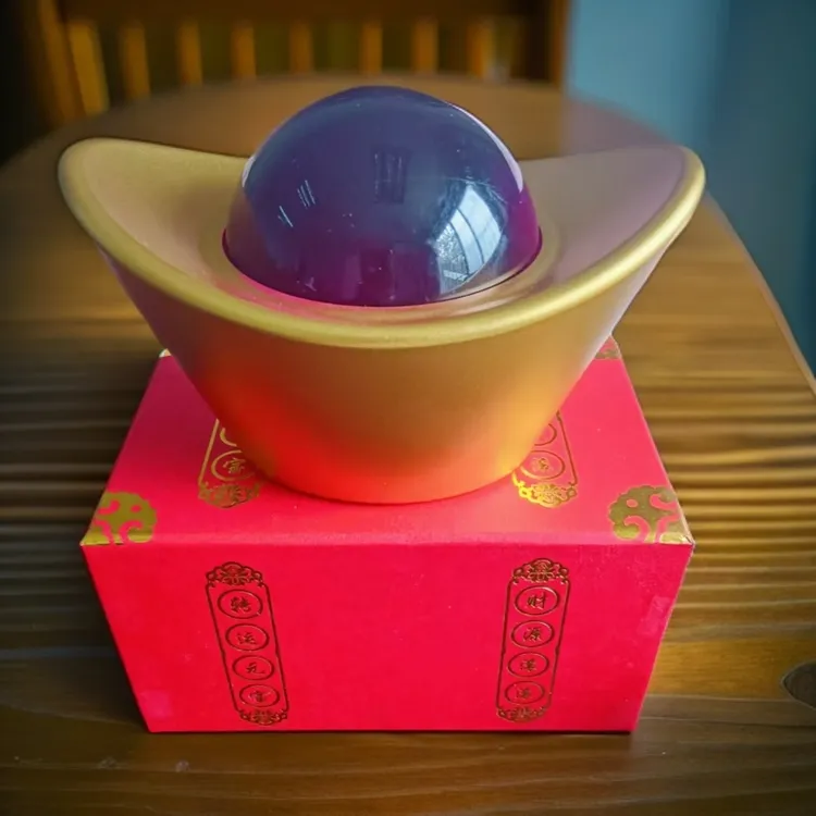 80mm紫色滚珠转运元宝，寓意：财源滚滚 ，事业兴旺，摆件