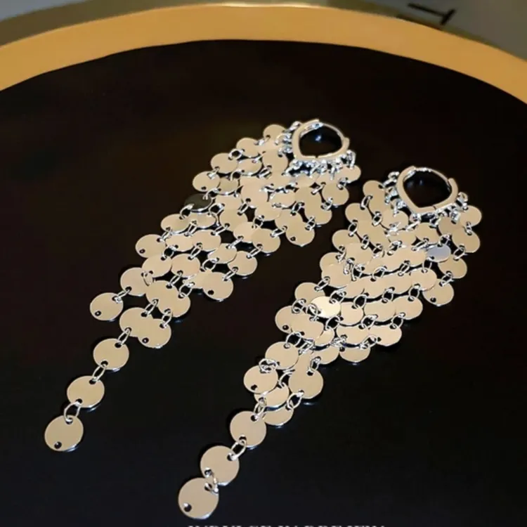 合金耳饰 亮片流苏耳环新款潮轻奢小众高级感爆款夸张耳饰