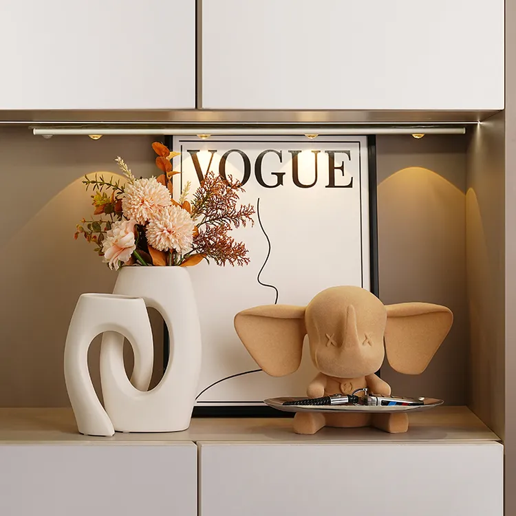 贝汉美桌面轻奢玄关餐边柜客厅家居收纳入户陶瓷高档装饰