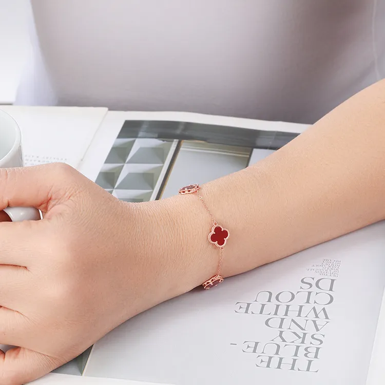 925银手链 康璐妮KANGLUNI四叶草手链气质轻奢红色时尚经典百搭