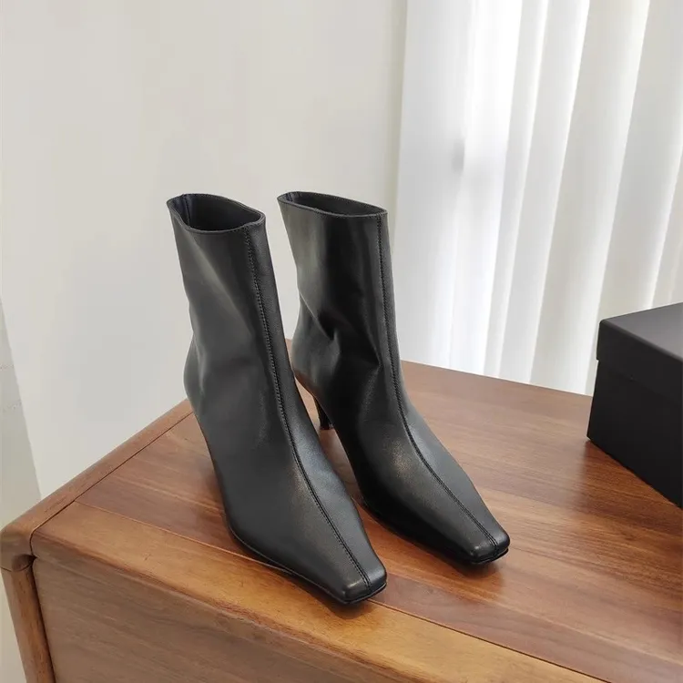 慕林娜 秋冬小方头气质黑色细跟短靴猫跟单靴宽筒时髦裸靴女 1133