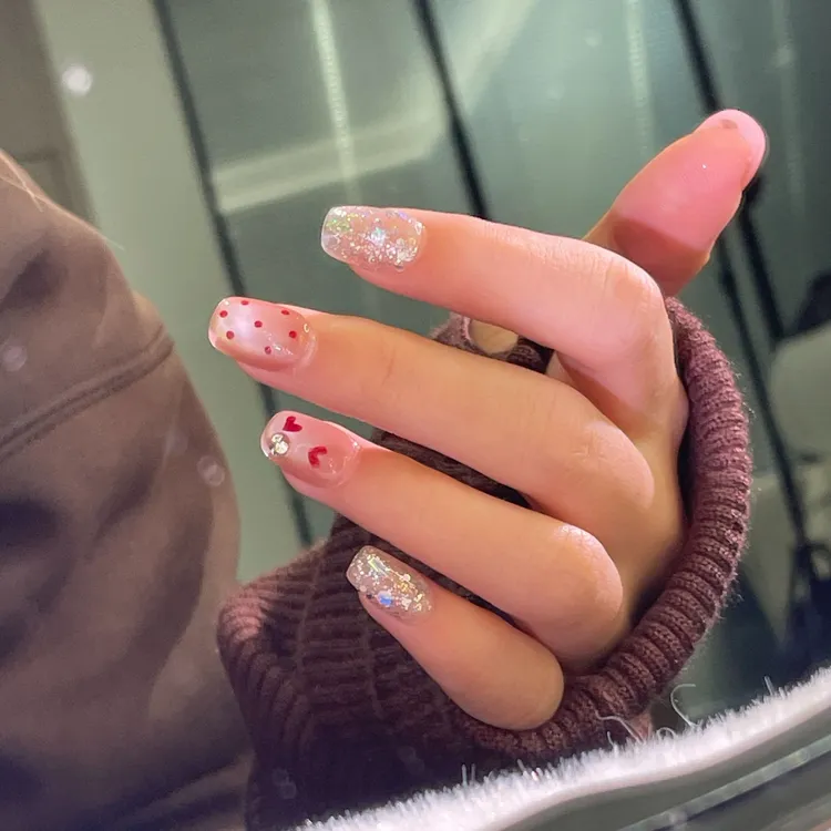 【爆闪爱心】指尖 纯手工穿戴甲 美甲