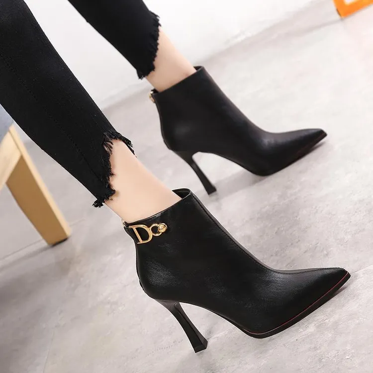 2025秋冬新款法式性感细跟网红百搭瘦瘦靴高跟加绒靴子尖头短靴女