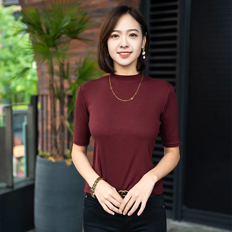 2025年新款五分袖打底衫百搭显瘦立领时尚春秋季