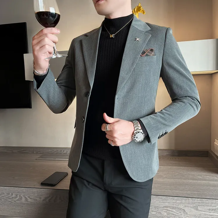 休闲小西装外套男士春秋季2025新款高级感商务正装修身痞帅单西服