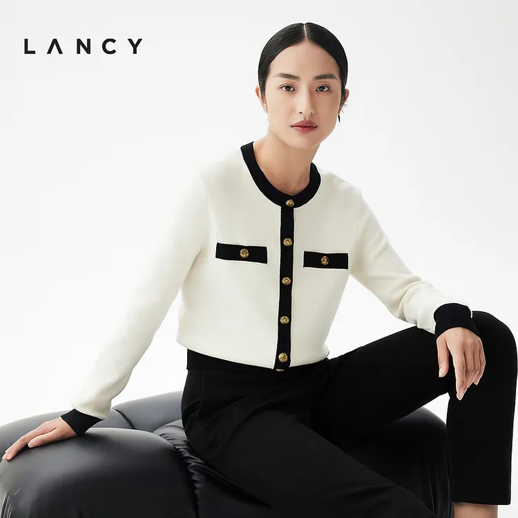 LANCY/朗姿2023秋冬新款白色小香风羊毛针织开衫女修身气质高级感