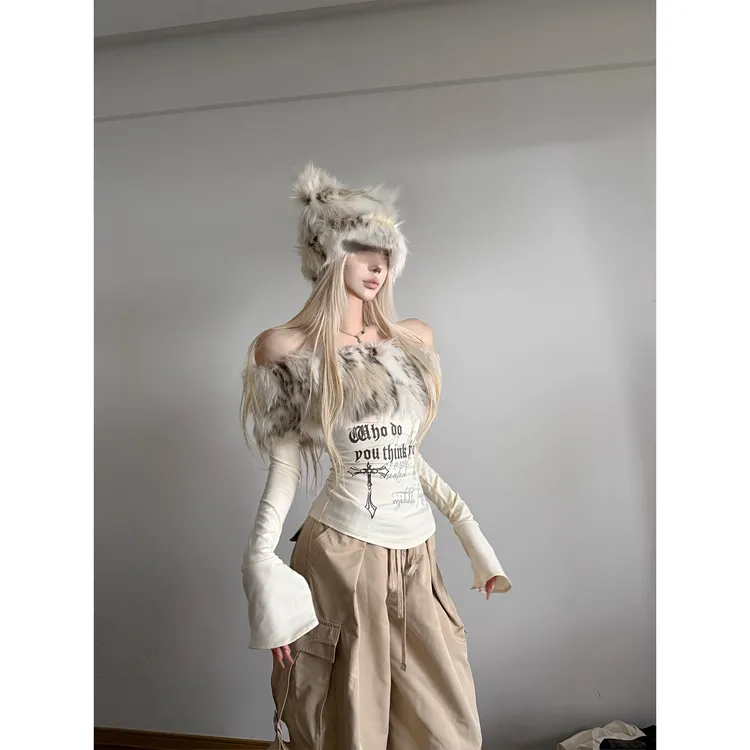 Rase le sol 毛毛领一字肩长袖T恤设计感修身收腰露肩辣妹上衣