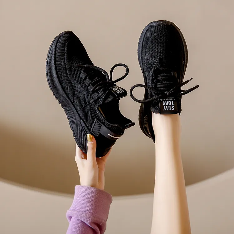 厨房上班工作鞋防滑软底久站不累脚老北京布鞋春秋季新款妈妈女鞋