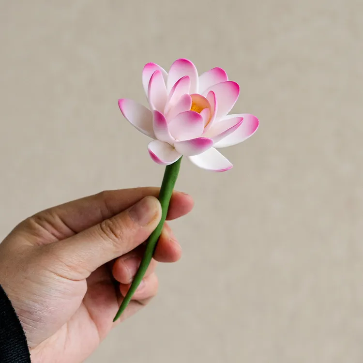 陶瓷莲花荷花枝手工捏花陶瓷花当香道香插摆件一路莲生永生花瓷花