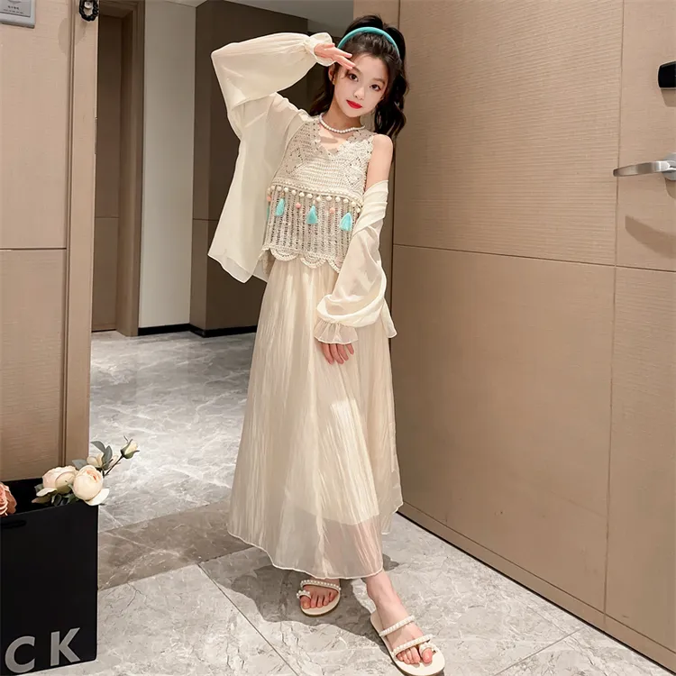 海边度假裙女童连衣裙法式2025新款沙滩裙大童儿童公主裙女孩裙子