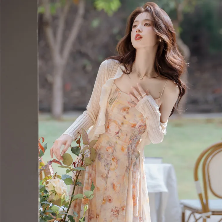 茶歇法式温柔风碎花吊带裙子女夏季仙气超仙森系清纯甜美连衣裙子