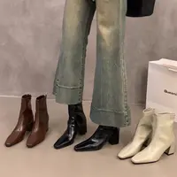方头短靴女2025秋冬靴子新款短筒女靴粗跟高跟鞋瘦瘦靴棕色短靴子