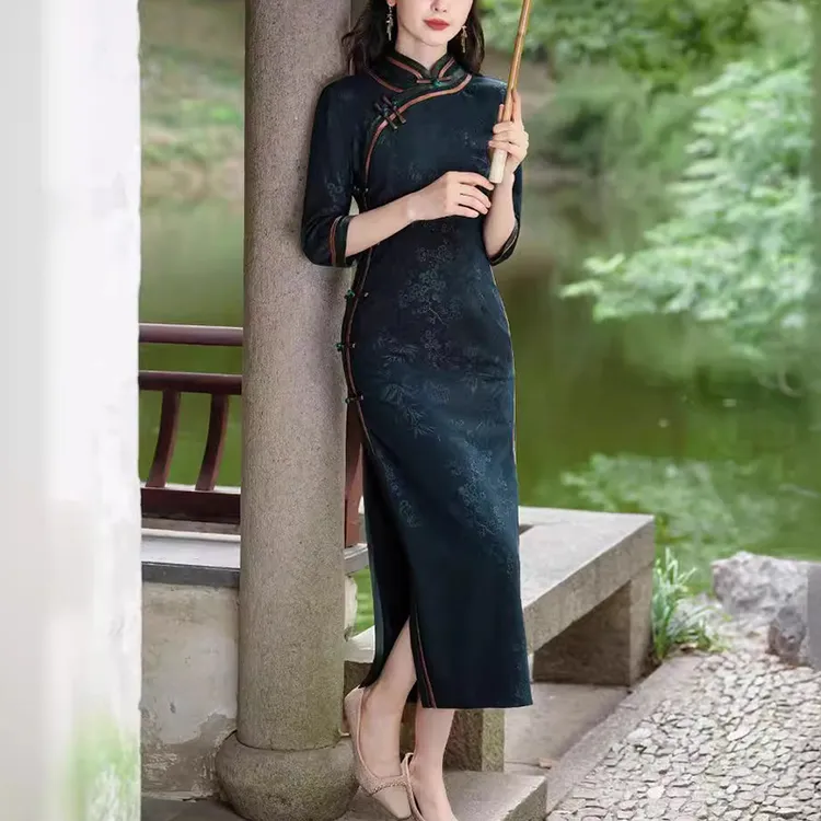 新中式旗袍2024新款高端修身秋装七分袖复古日常可穿妈妈婚宴婆婆