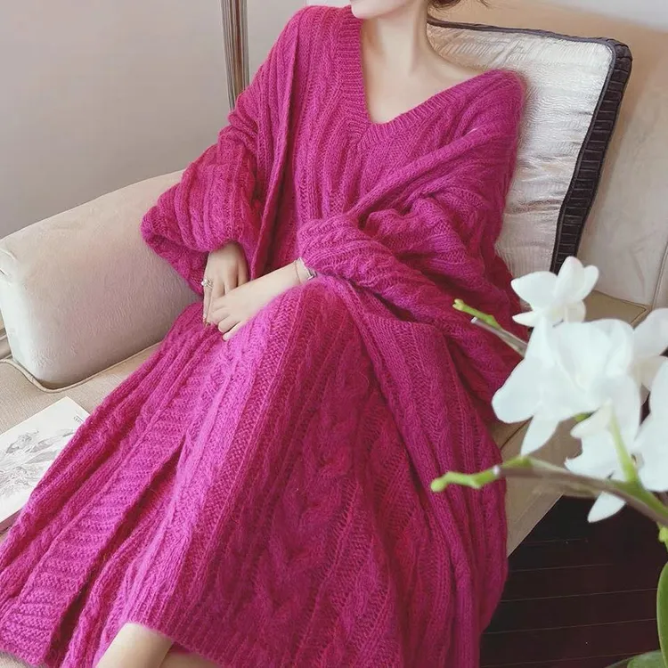 ”高颜值独制“慵懒重磅仿马海毛温柔洋气魅玫红长款毛衣秋新年