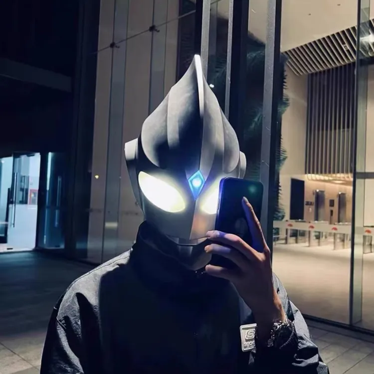 迪迦奥特曼头套触控版可发光头戴充电可穿戴头盔面具全脸网红玩具
