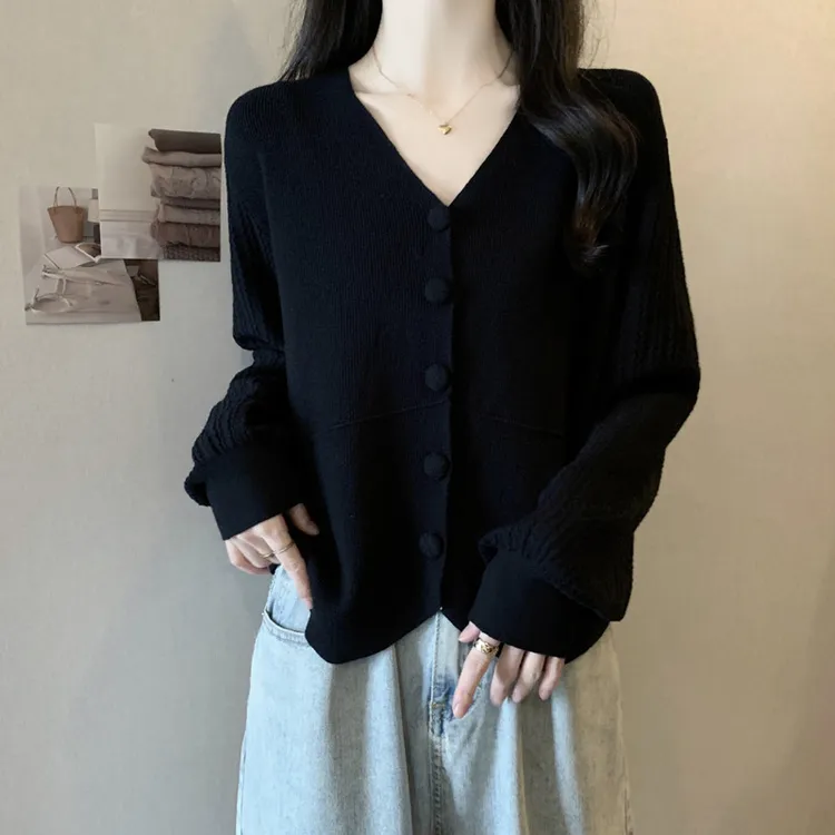 大码女装遮肚子软糯V领正肩针织开衫春秋胖妹妹藏肉显瘦长袖上衣