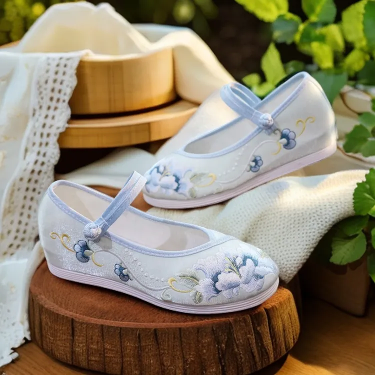 汉服绣花鞋中国风民族风绣花古风绣花古装鞋夏季老北京布鞋复古