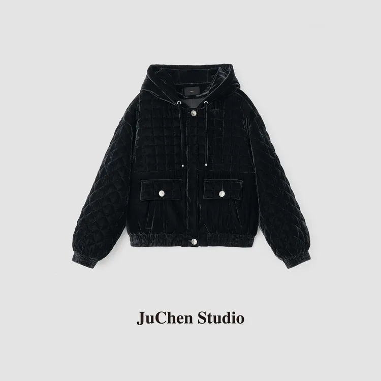 “黑天鹅”jennie同款静奢丝绒绗棉菱格香风连帽外套 FW101645
