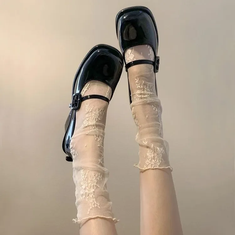 玛丽珍黑白色短中长筒小腿堆堆玻璃蕾丝袜子女超仙网纱超薄款ins