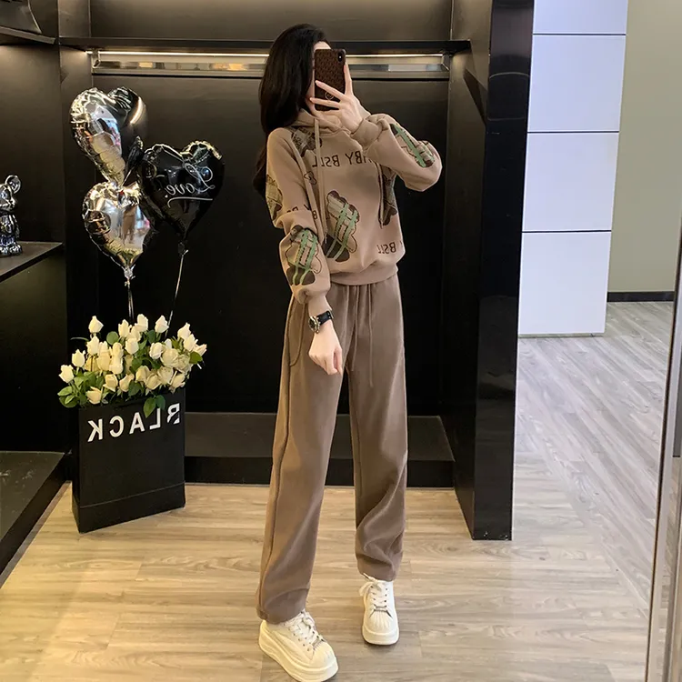 秋冬欧货2025新款网红炸街减龄卫衣休闲运动套装女春秋季时尚洋气