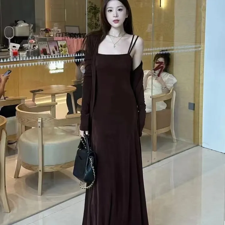 气质法式高级吊带连衣裙2024秋装新款早秋长裙裙子两件套女装